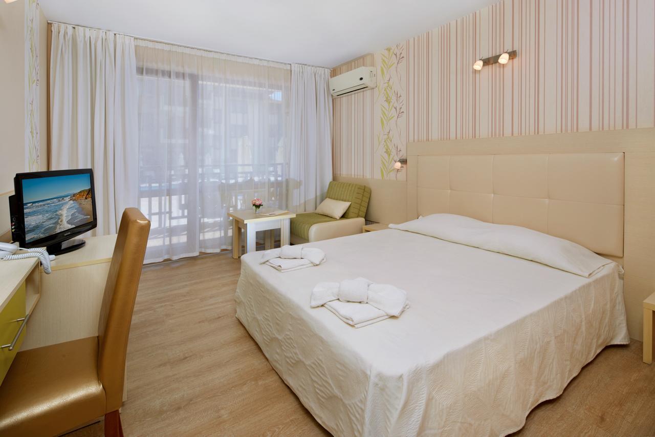 Relax Holiday Complex & Spa Slăntjev Brjag Exteriör bild