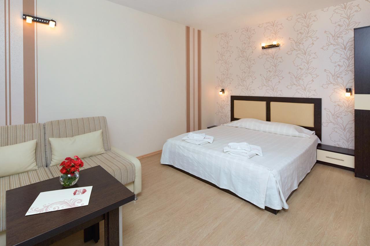 Relax Holiday Complex & Spa Slăntjev Brjag Exteriör bild